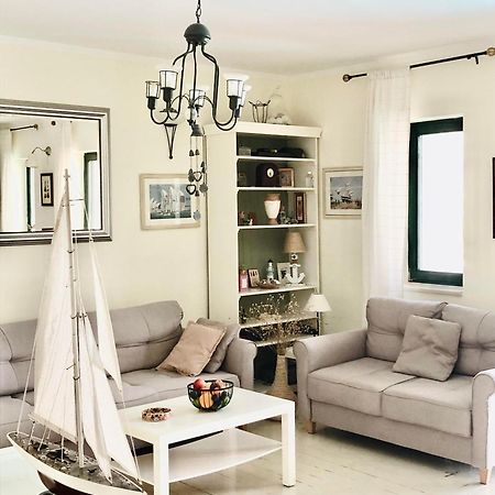 Apartment Tri Kiparisa Тиват Экстерьер фото