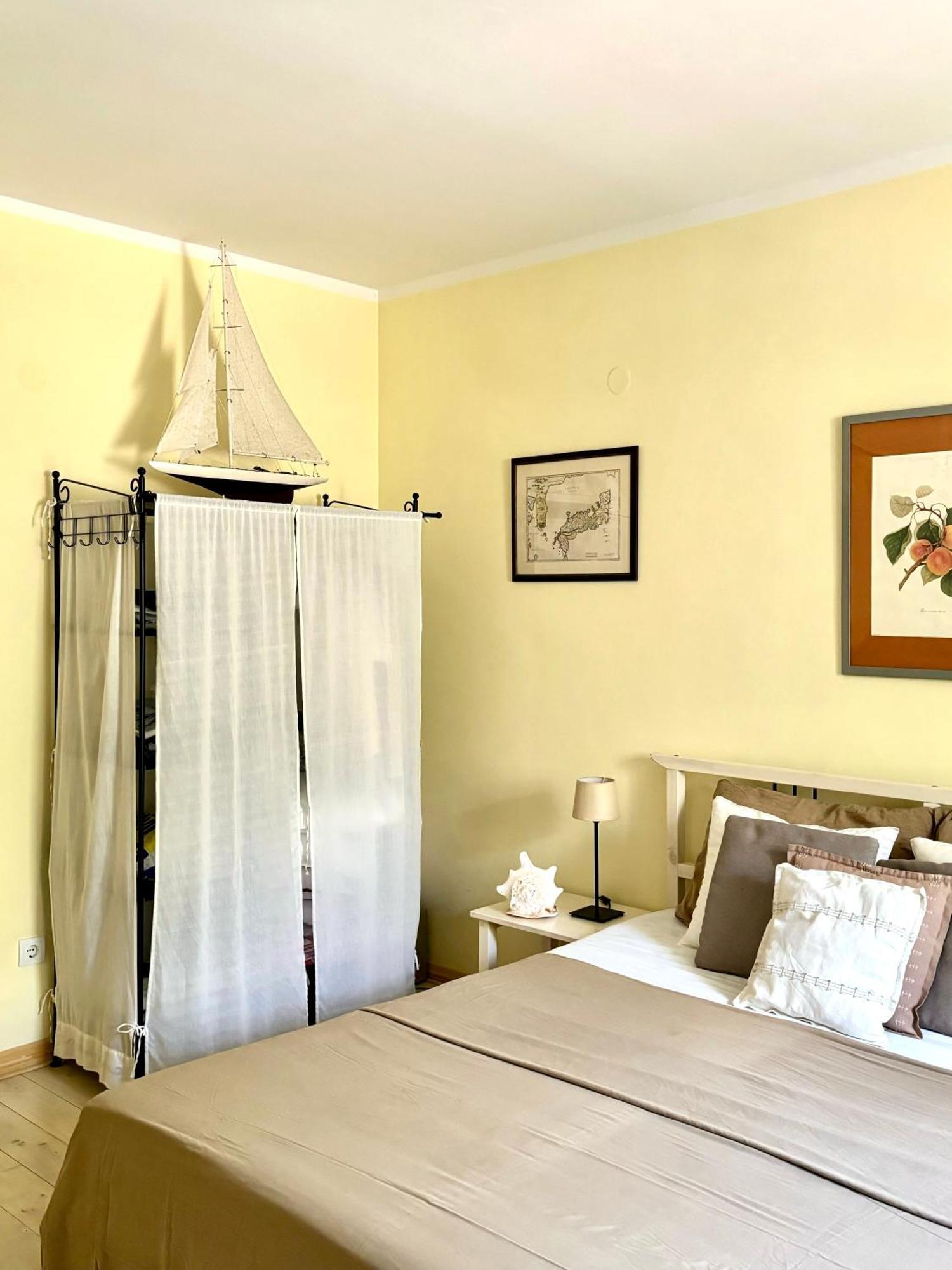 Apartment Tri Kiparisa Тиват Экстерьер фото